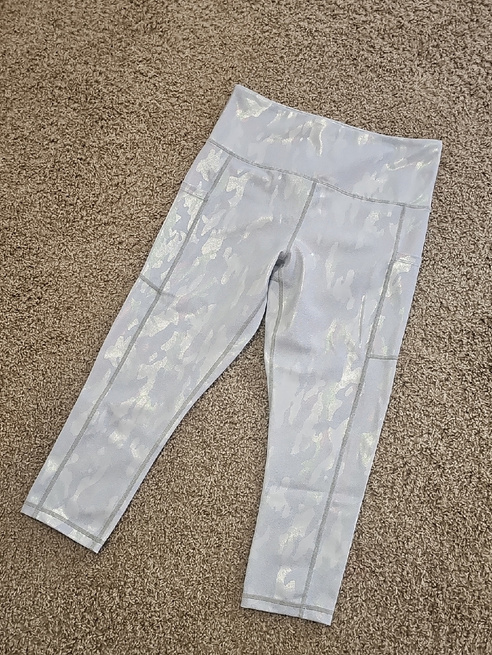 Zyia Active Shimmer Capri Leggings